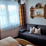 Апартаменты Haus Am Wald Нойштифт-им-Штубайталь
