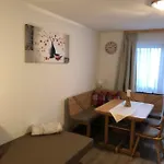 Haus Am Wald Appartement *
