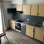 Апартаменты Haus Am Wald Нойштифт-им-Штубайталь