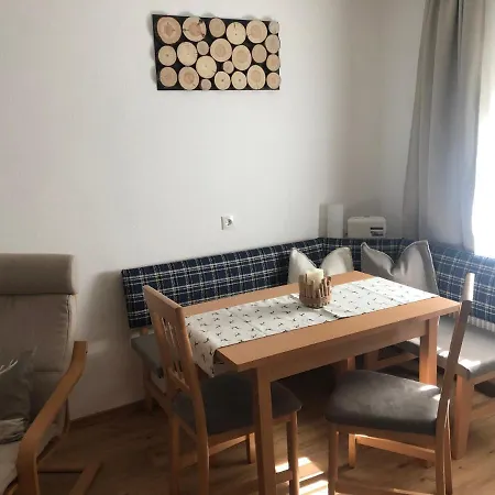 Haus Am Wald Apartment