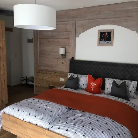 Haus Am Wald Apartament