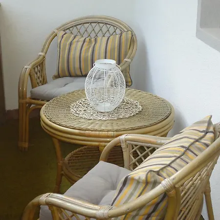 Апартаменти Haus Am Wald